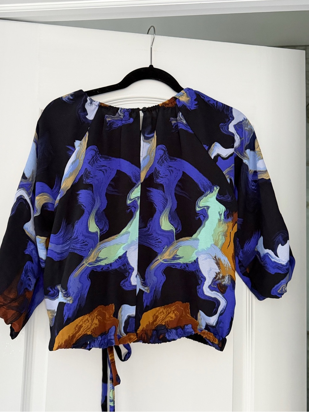 Nine West Abstract Marble Print Cinched Waist Blouse Top Size Small NWT Side Tie - Picture 3 of 7
